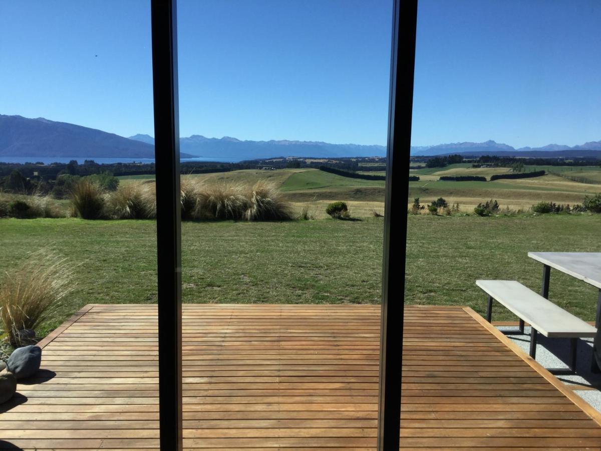 Fiordland Eco-Retreat -- Panoramic Views -- Hot Tub Villa Te Anau Exterior photo